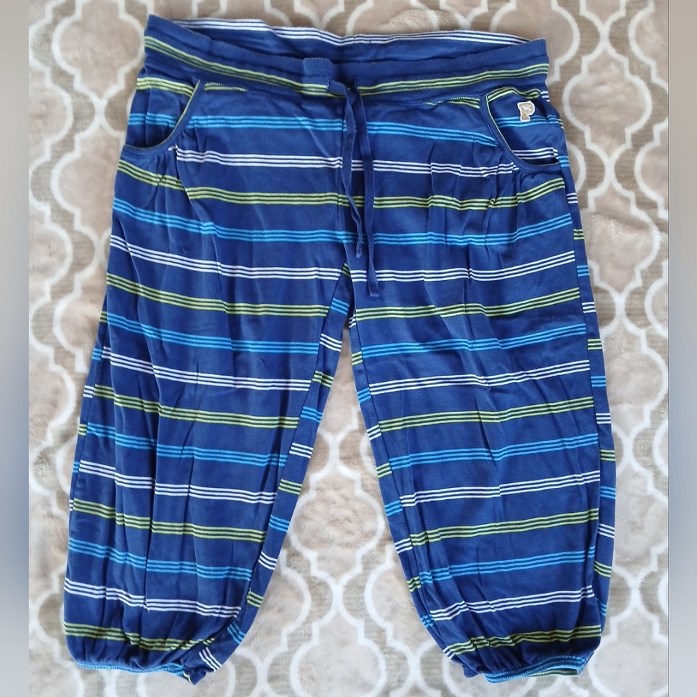 VS PINK Cotton Sleep Capri, Size L